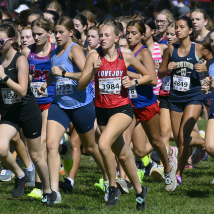 Macy Moore racing on Saturday at the Chile Pepper XC Invitational Macy Moore racing on Saturday at the Chile Pepper XC Invitational